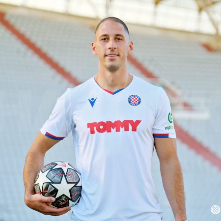 Bivši Hajdukov branič igra odličnu sezonu i nagrađen je trogodišnjim ugovorom!